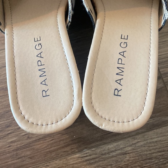 Rampage zebra stripe canvas studded cork wedge size 10M Y2K mobwife gawdy ornate - Picture 5 of 8